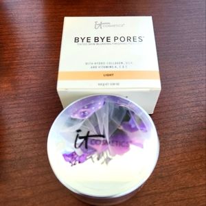 Bye Bye Pores Tinted Skin-blurring Finishing Powder